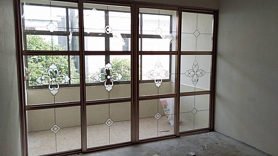 门类安装淋浴房安装集成吊顶安装纱窗防盗窗