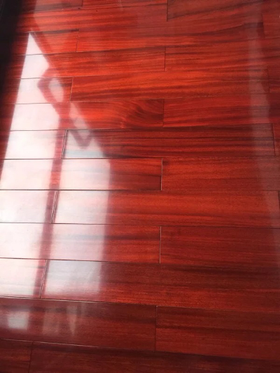 专业地板打蜡大理石保养洗窗帘今天保洁