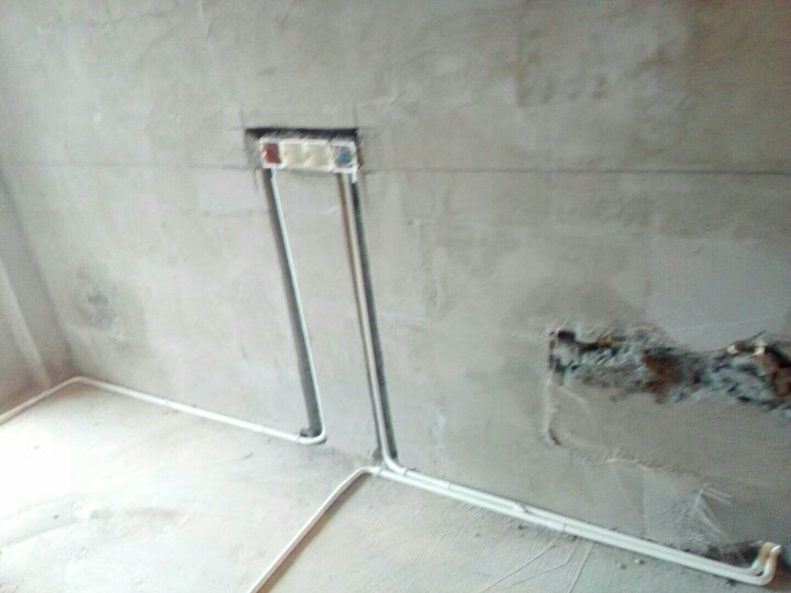 水电安装检修空调安装维修代驾疏通管道