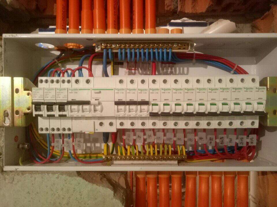 水电安装检修空调安装维修代驾疏通管道