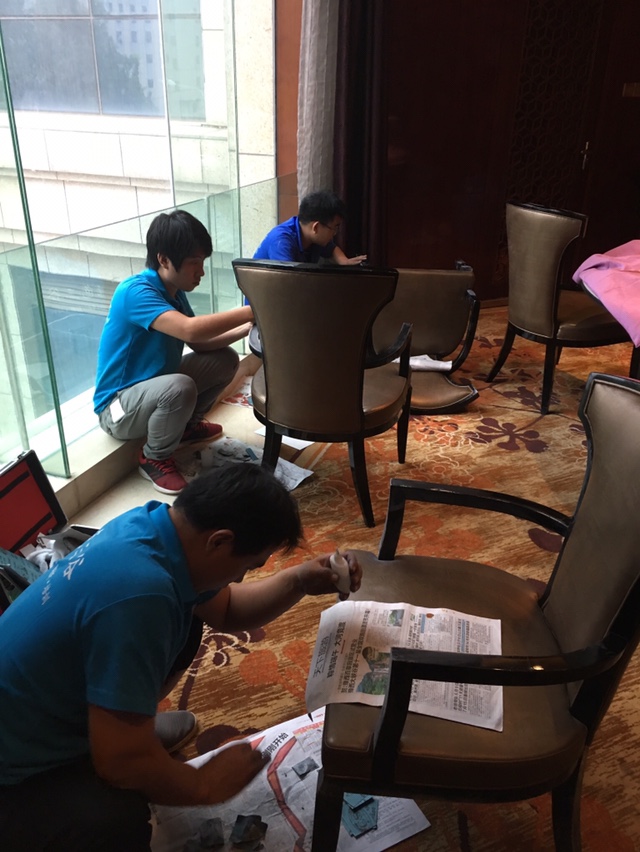 木门维修门窗安装漆面维修木门安装