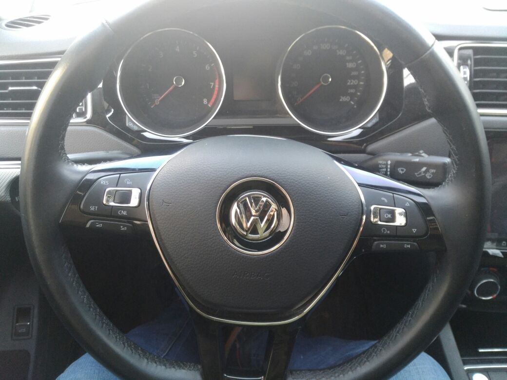 精装修强弱电精装修上下水灯具洁具安装打模块水晶头