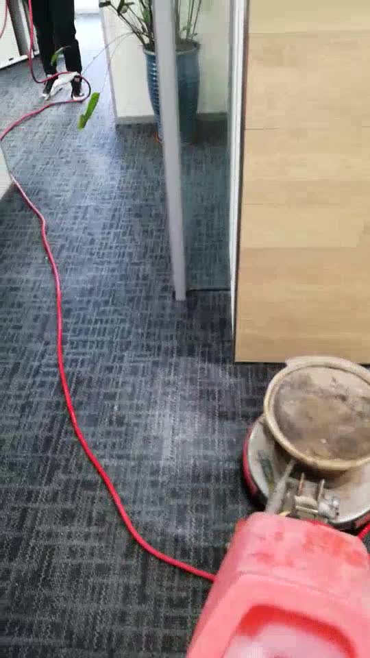 郑州保洁公司郑州保洁外墙清洗拓荒保保保洁