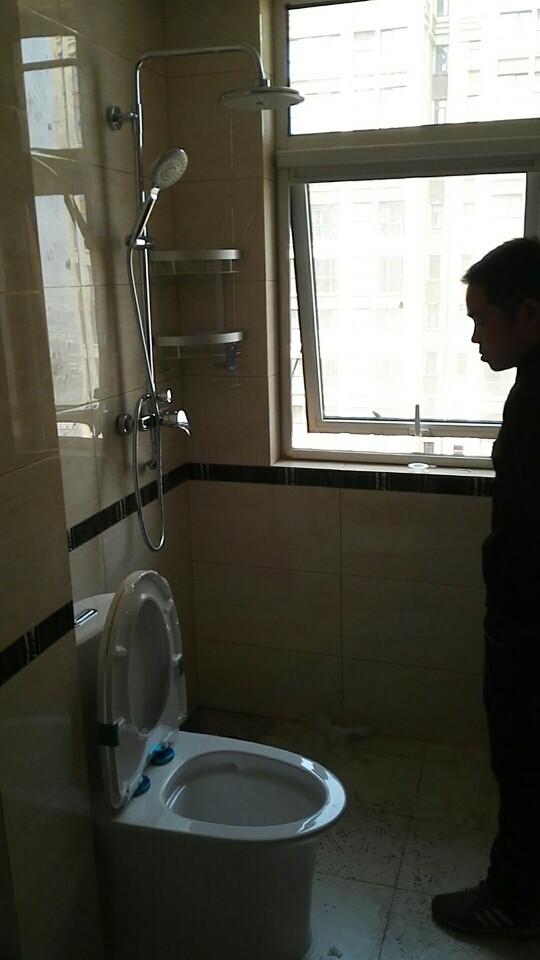 无洁具安装洁具安装工凉衣架安装