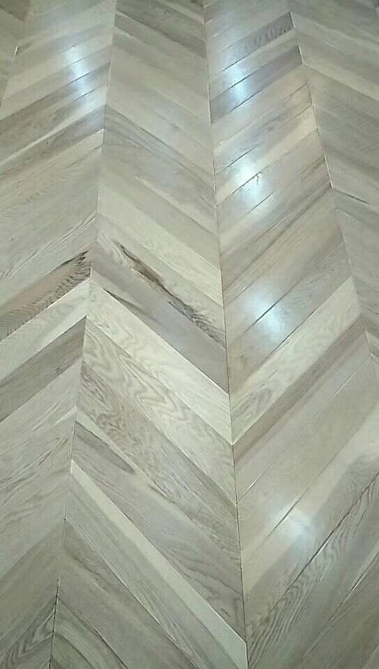 装修装修装修铺地板