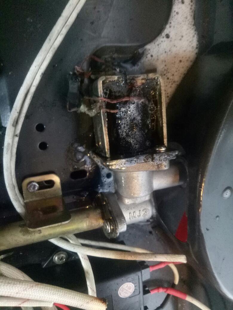 洗衣机维修冰箱维修空调安装维修热水器安装