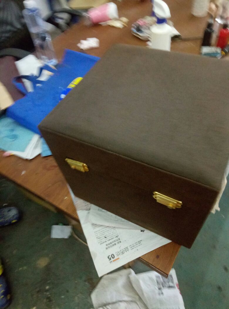 家具翻新改色木器家具维修皮革维修翻新大理石维修