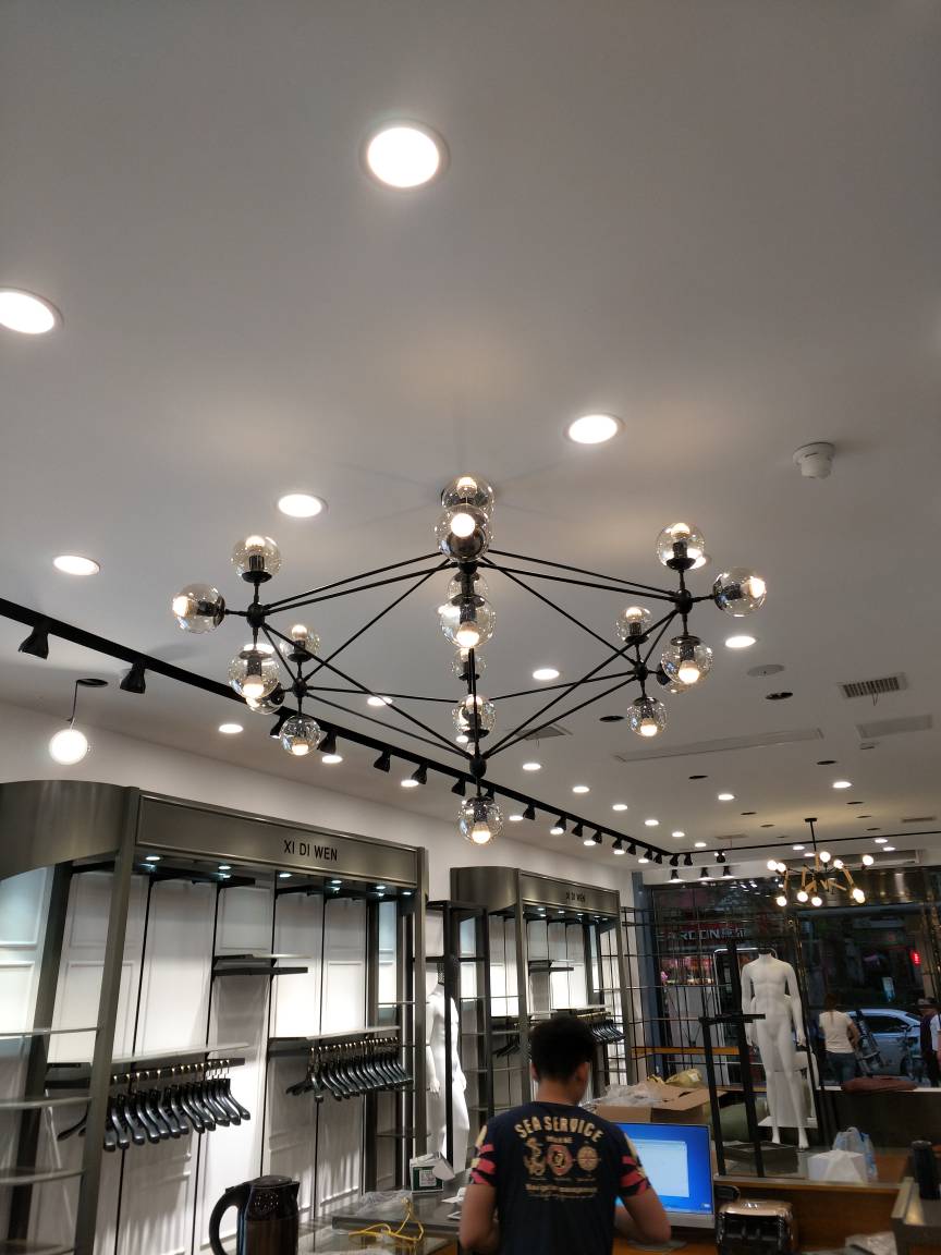 灯具安装晾衣架安装晾衣架安装灯具安装