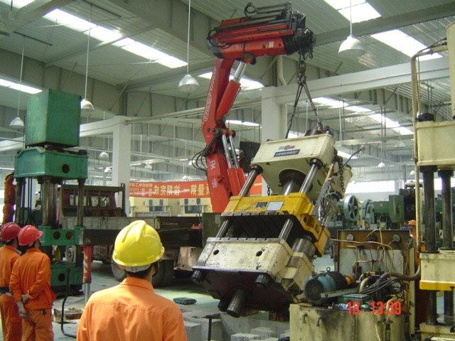 搬家搬厂公司红双喜搬家红双喜搬家红双喜搬家