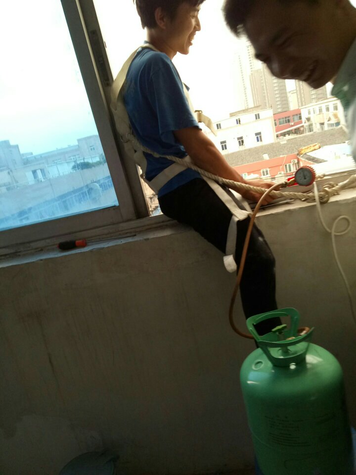 卫浴洁具维修管道疏通空调维修移机家电维修