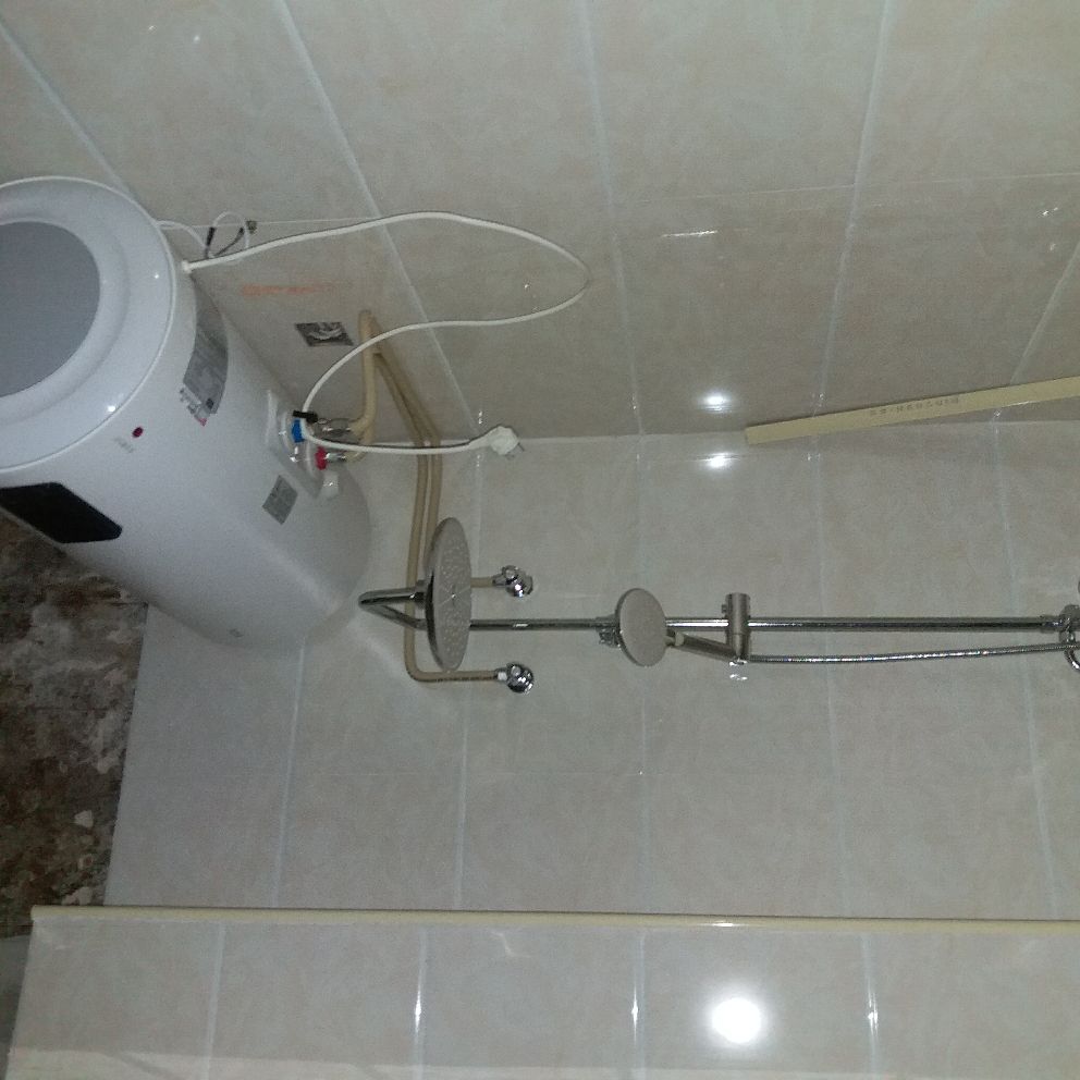 空调热水器燃热安装维修烟机灶具安修晾衣架售后