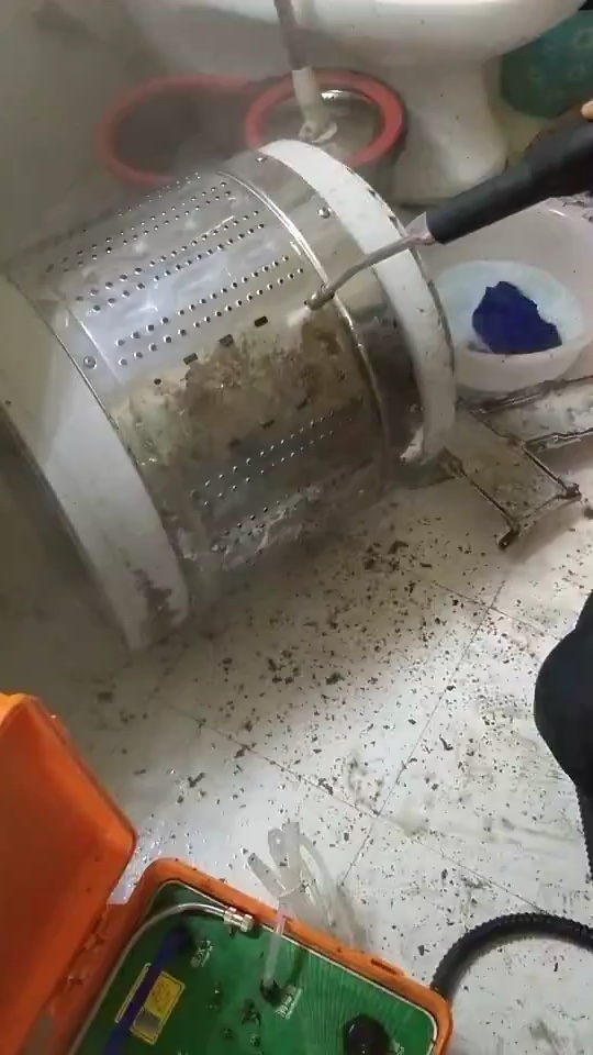 油烟机清洗百姓家政百姓家政灯具安装