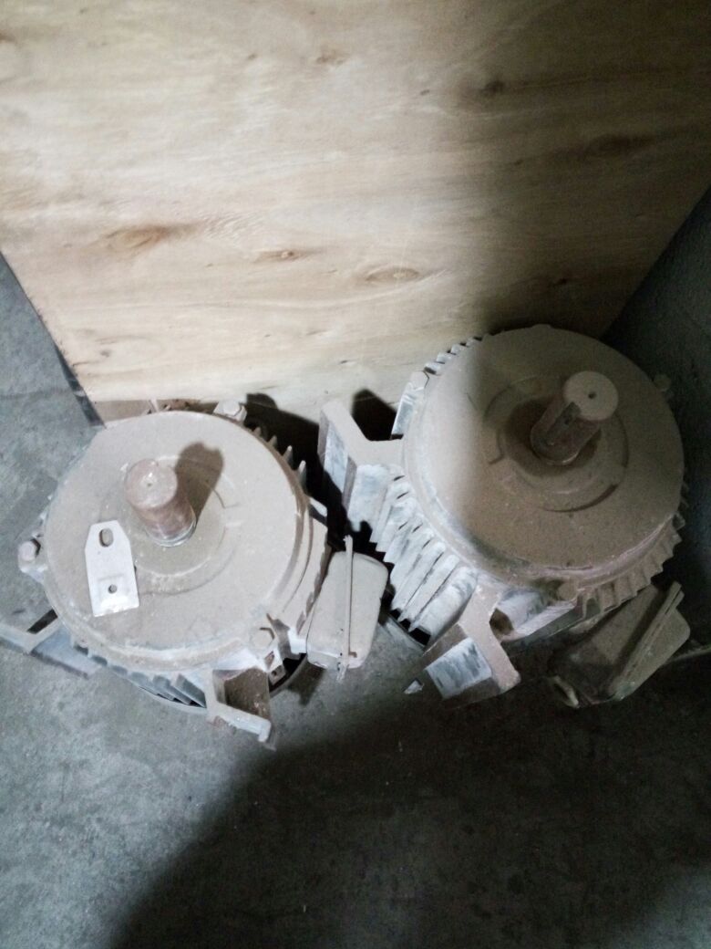 安装变频器等安装变频器维修电机承接电箱安装