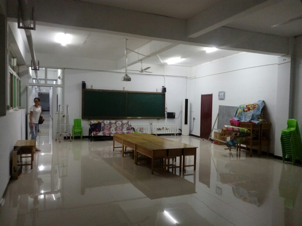 灯具安装多媒体安装监控安装综合布线