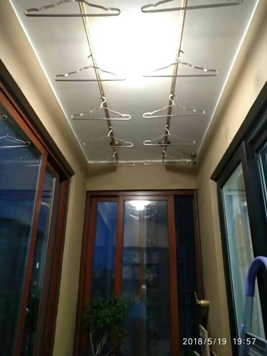 装窗帘晾衣架装窗帘晾衣架专业晾衣架专业灯具