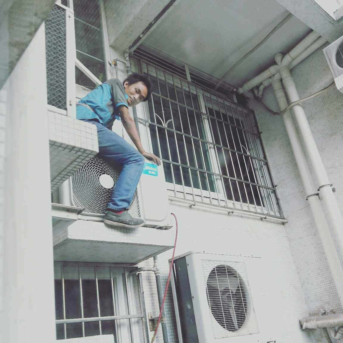 家用电器维修空调洗衣机热水器