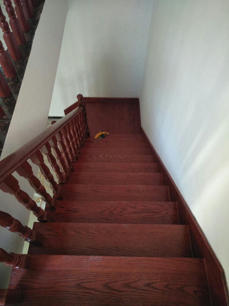 实木楼梯安装实木楼梯实木楼梯未编辑专业