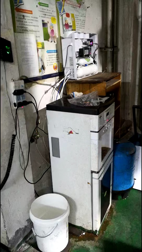 净水器维护安装售后换芯直饮机售后软水器维护