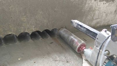 拆旧敲墙钻孔拆旧敲墙钻孔装修前拆除未编辑专业