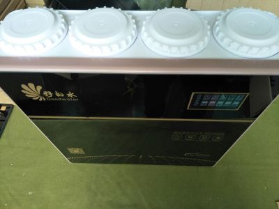 家电水管安装安装净水器清洗热水器楼面钻孔