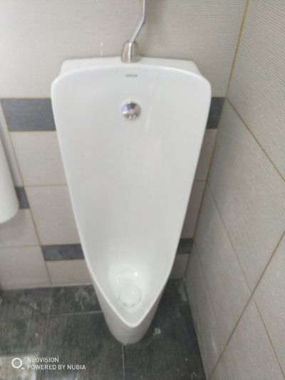 卫浴洁具安装瓷砖美缝智能马桶维修安装维修