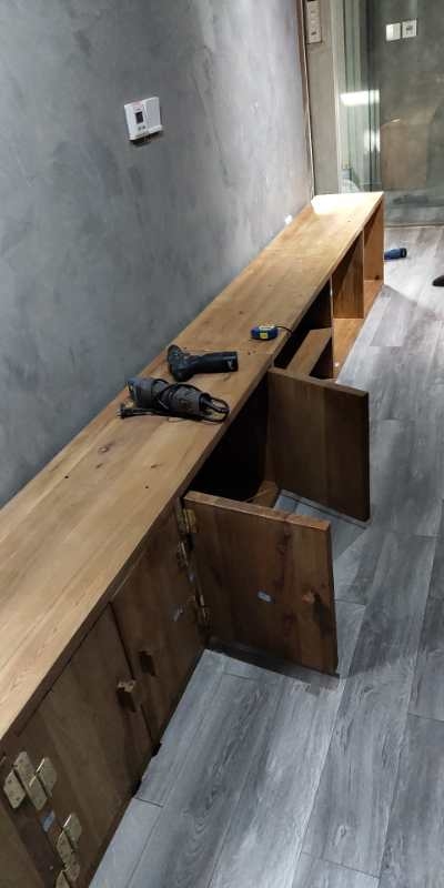 灯具家具安装专业安装灯具家具安装维修厕所隔断安装