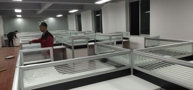 办公家具安装办公家具安装专业家具安装油漆修补