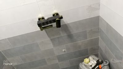 安装卫浴安装卫浴类安门集成吊顶