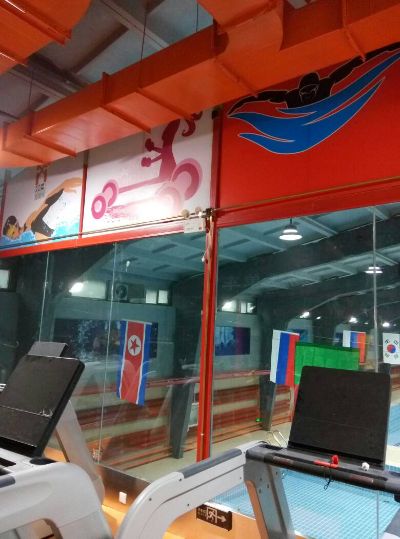 专业电工电路故障专家商场电路安装家庭电路安装