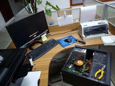 信赫电脑科技电脑监控打印指纹锁投影仪道闸门禁空调