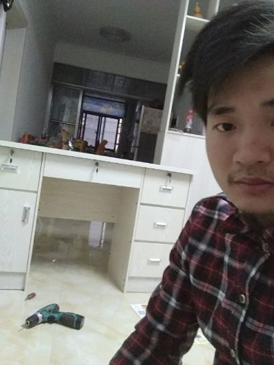 家具送货到家专业家具安装专业地板安装橱柜门安装