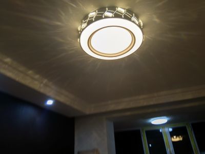 投影仪电路安装维修灯具安装维修酒店家居软装