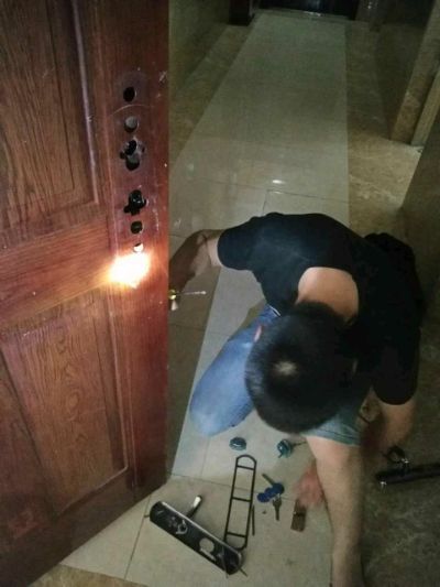 开锁修锁换锁专业开锁换锁未编辑专业未编辑专业