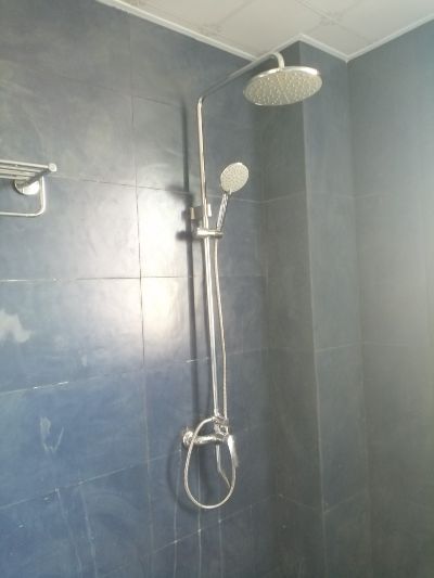 安装洁具灯具晾衣架安装热水器安装小改水电