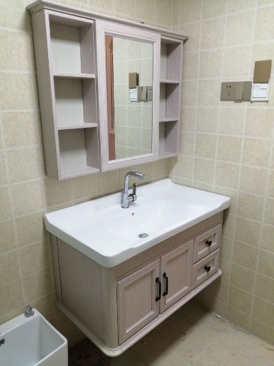 安装洁具灯具晾衣架安装热水器安装小改水电