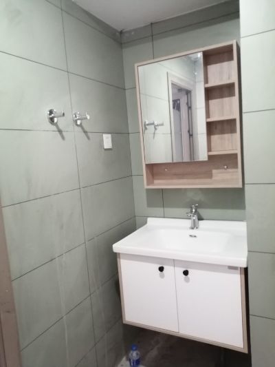 安装洁具灯具晾衣架安装热水器安装小改水电