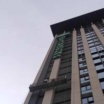 广告标识安装高空围墙安装吊牌灯箱安装门头安装
