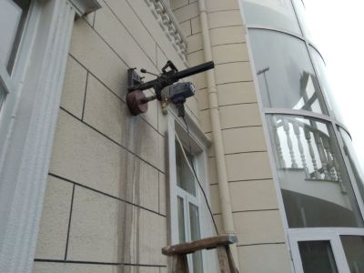 打孔搬家拉货油烟机安装疏通下水道水电安装维修