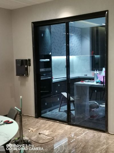 安装移门防盗门移门各类门安装的铝合金移门