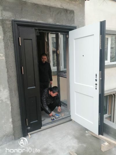 安装防盗门指纹锁安装修门换锁安装庭院门