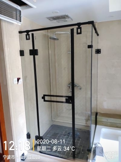 专业安装安装淋浴房安装门衣柜安装各种移门