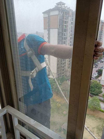 空调回收空调安装空调移机空调加雪种