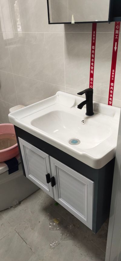 水电安装维修维修与按装水电按装维修投影布，