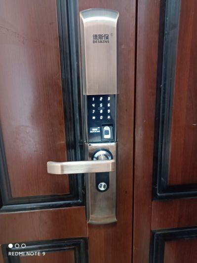 智能锁按装开锁，换锁无未编辑专业