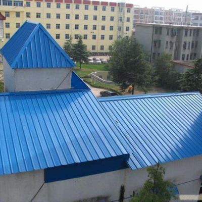 液压升降机，各种钢结构棚各种围栏钢结构楼梯