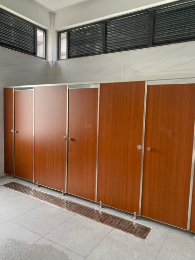 专业安装卫生间隔断下单包工包料未编辑专业