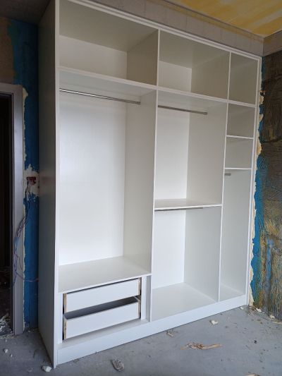 装修木工衣柜厨柜吊顶柜门安装家具安装