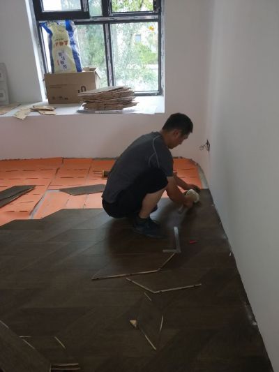 高中木地板安装木地维修木地板维修