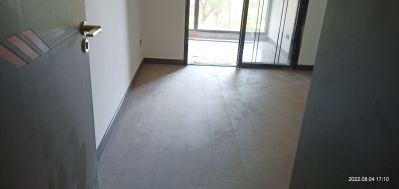 木地板安装，木地板安装瓷砖美缝踢脚线安装