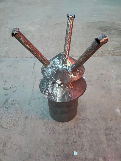 加工各种铁活广告设计制作门窗制作安装白钢制作安装